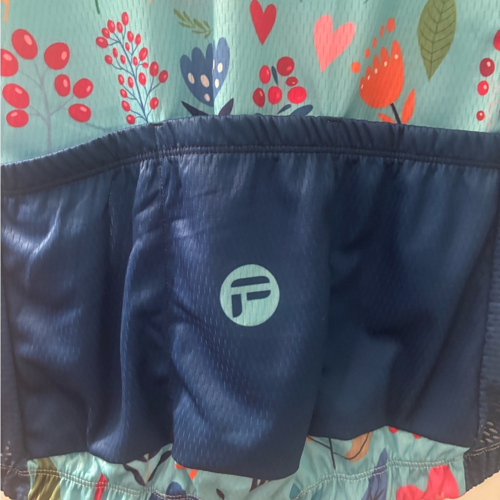 NWT Frelsi Women’s Activewear Biking Jersey - Picture 9 of 15